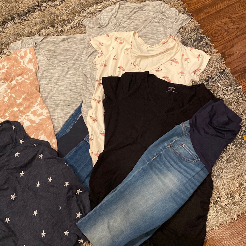 Maternity Clothes- Motherhood, OldNavy, A-Glow